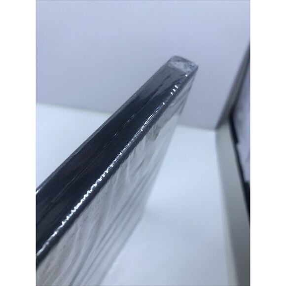 The Book Thief Sophie Nélisse, Emily Watson, Geoffrey Rush dvd -  New - Picture 9 of 10